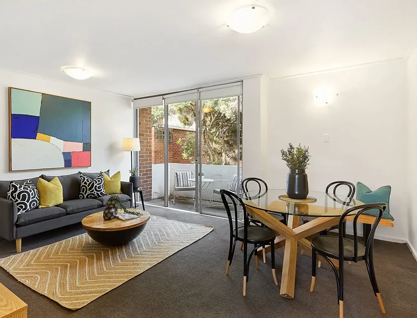 12/80 O'Shanassy Street, North Melbourne, Melbourne CBD, 2房, 1浴, 公寓