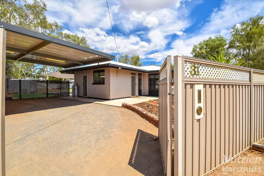 31 Nicker Crescent, Gillen, NT 870