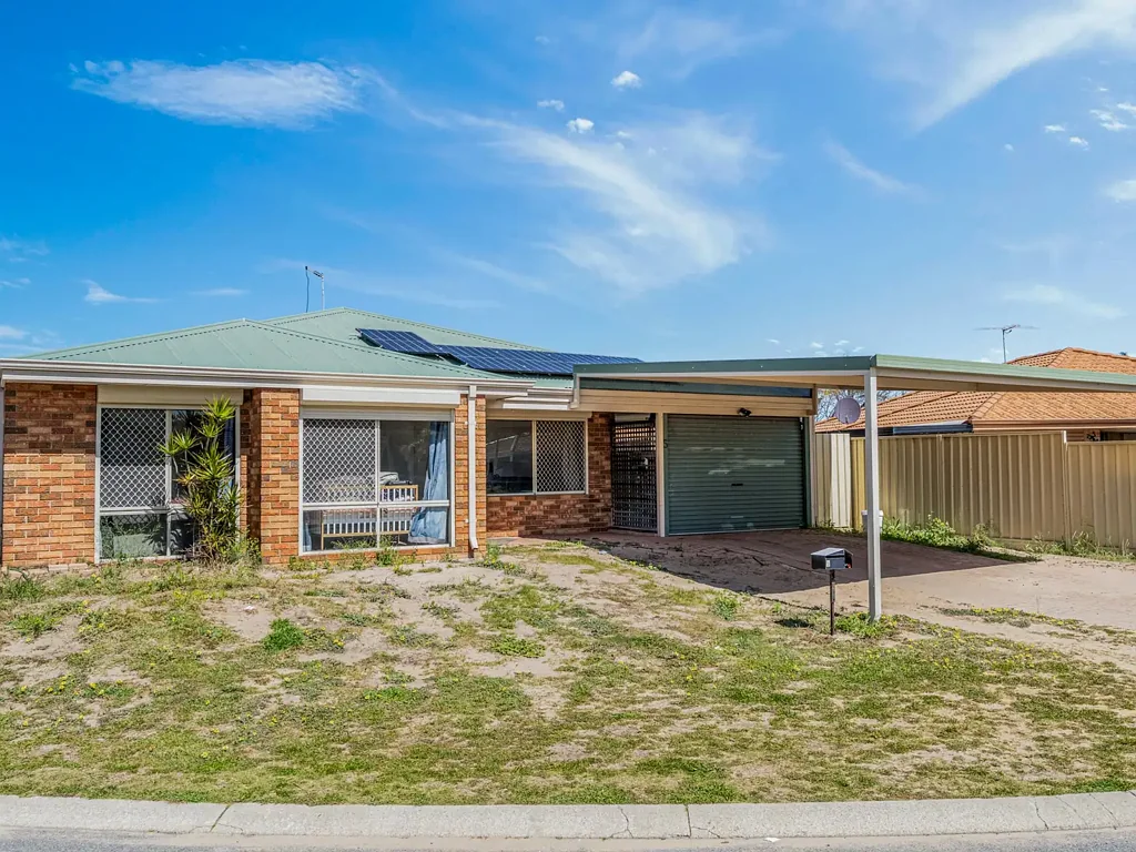 Warnbro 4બેડરૂમ Spacious 4-Bedroom Family Home in a Quiet Warnbro Location