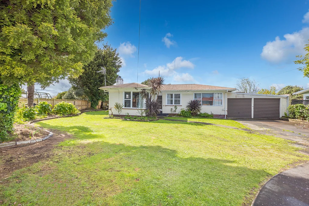 16 Thornton Place, Melville, Hamilton, Waikato