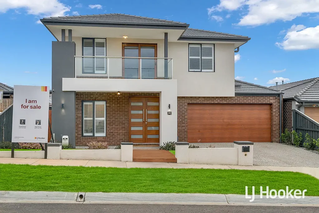 24 Hollyhoke Drive, Maddingley, VIC 3340