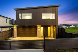52 Kumukumu Road, Long Bay