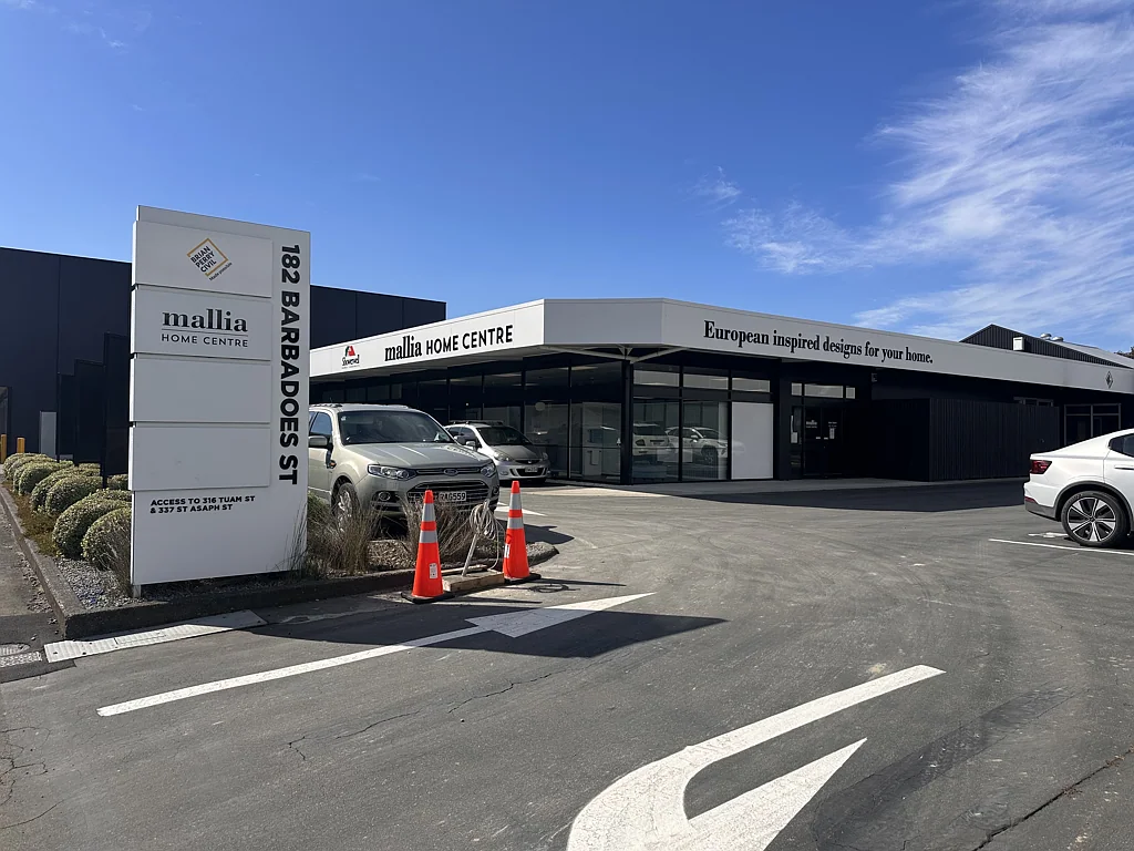 Christchurch Central Contemporary Showroom/Office in CBD.