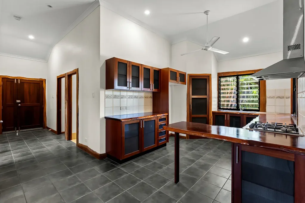 Cable Beach 4Moenga Incredible value in Cable Beach - opportunities like this don't last. Be quick to secure your slice of paradise!