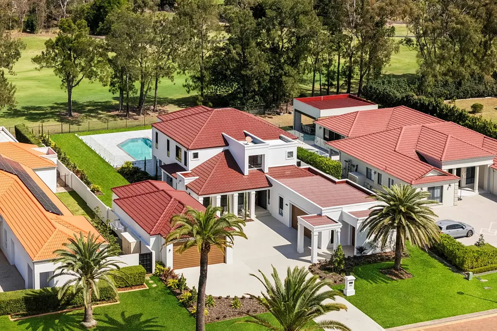 Hope Island 4Zimmer Where Golf Views, Family Living and Resort Lifestyle Meet