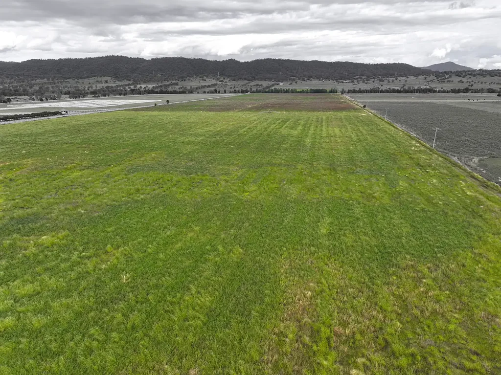 Segenhoe A rare Segenhoe Valley Opportunity — Water, Lifestyle & Endless Potential