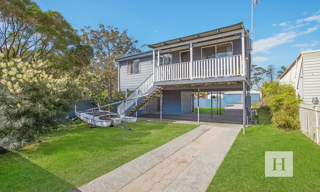 85 Taronga Avenue, San Remo, NSW 2262