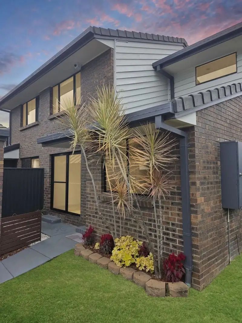 1m/67 Nerang Street, Nerang, Gold Coast, 3房, 2浴, Townhouse