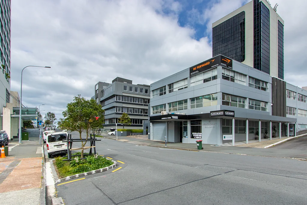 Takapuna Excellent Takapuna Offices - Priced to Lease