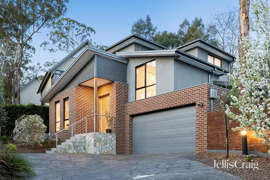 Eltham 3Kwarto Contemporary Townhouse Living in a Leafy Eltham Setting