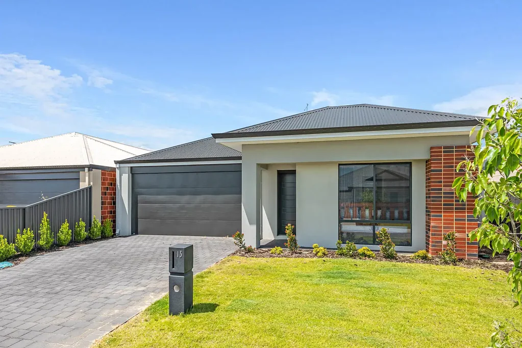Upper Swan 4Moenga Perfect First Home or Investment House in Upper Swan