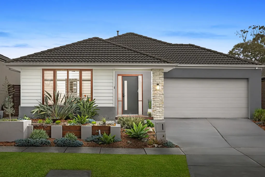 Mernda 4 Slaapkamer Stunning Metricon Masterpiece - Family Living at Its Finest!