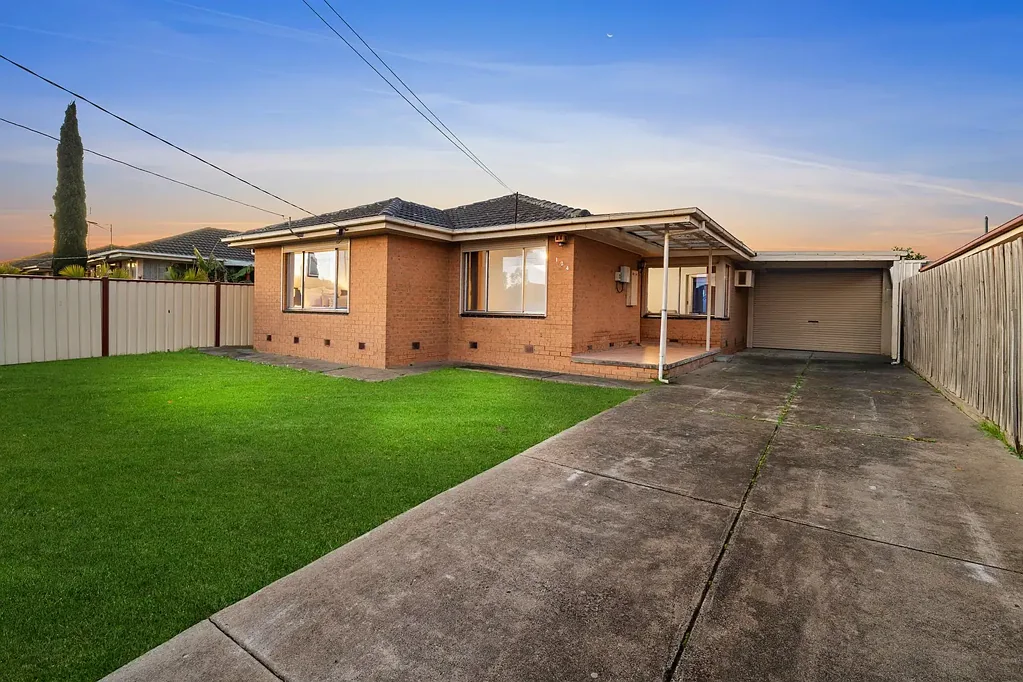 124 Denton Avenue, St Albans, VIC 3021
