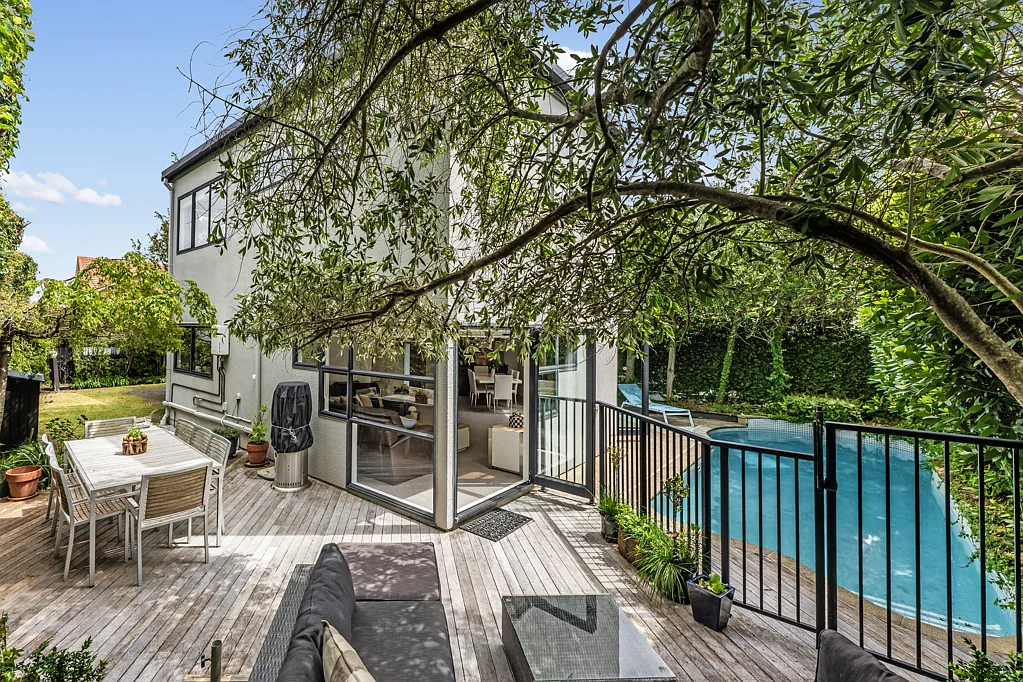 2/27 Martin Avenue, Remuera, Auckland City, Auckland