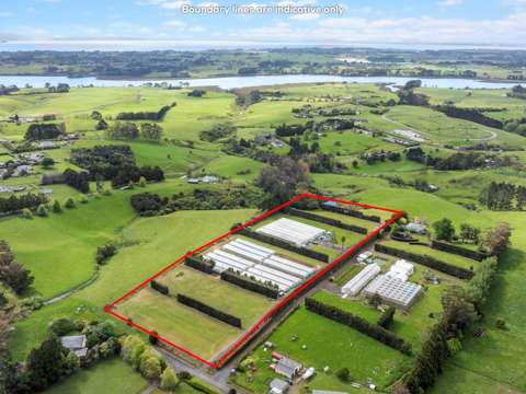 Glenbrook Fancy Lettuce Farm / Lifestyle / 3.26 ha Land