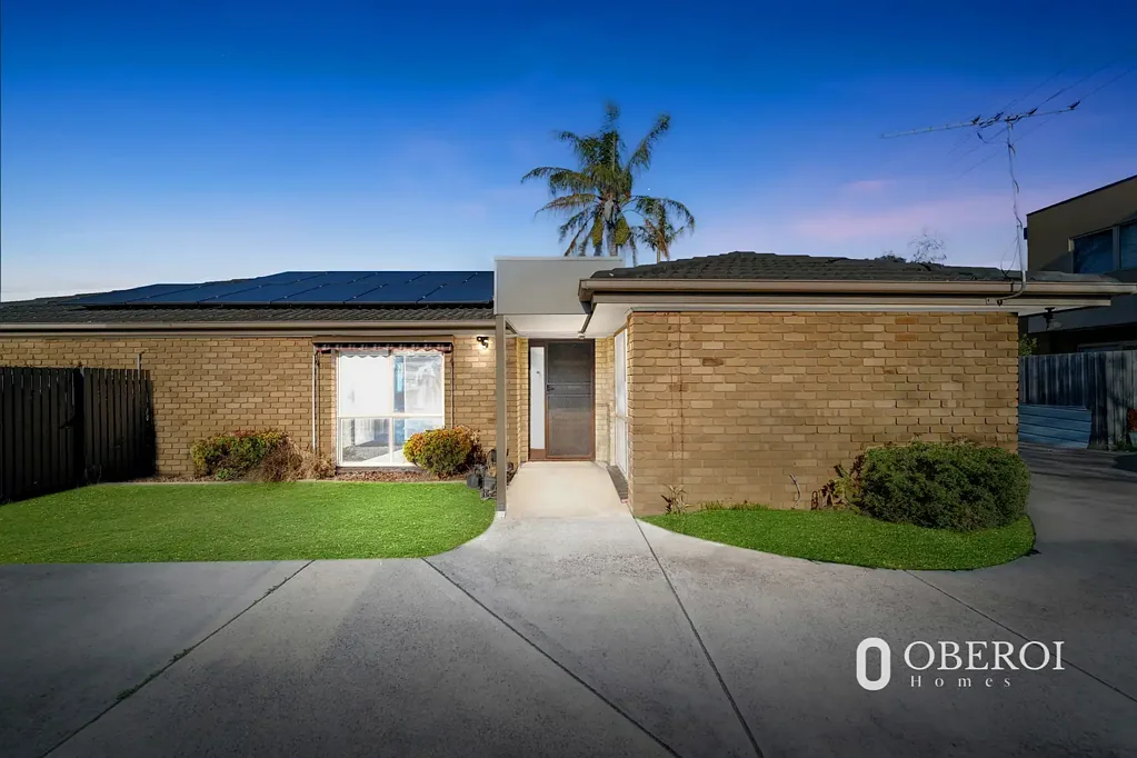 Cranbourne 3ห้องนอน Nest or Invest in the Heart of Cranbourne!