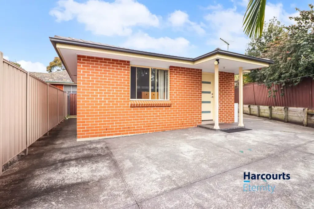 Conveniently Located 2-Bedroom Granny, Stroll To Metella Public!