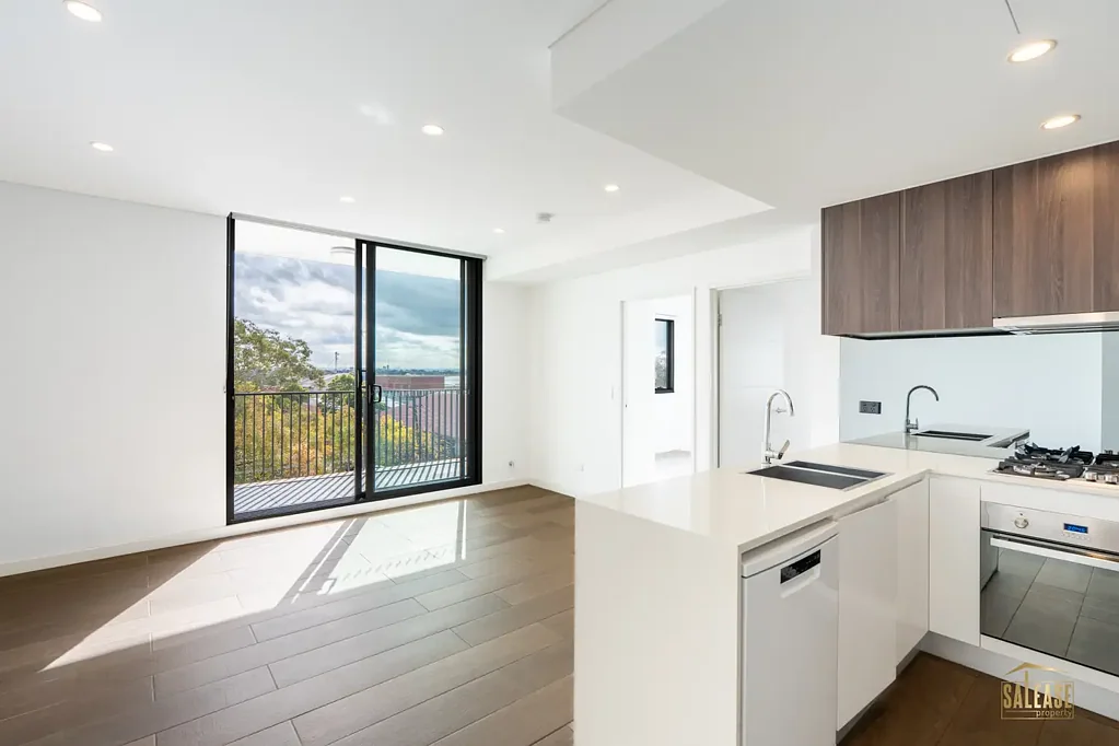 2 Bedrooms Apartment located in Campsie prime location