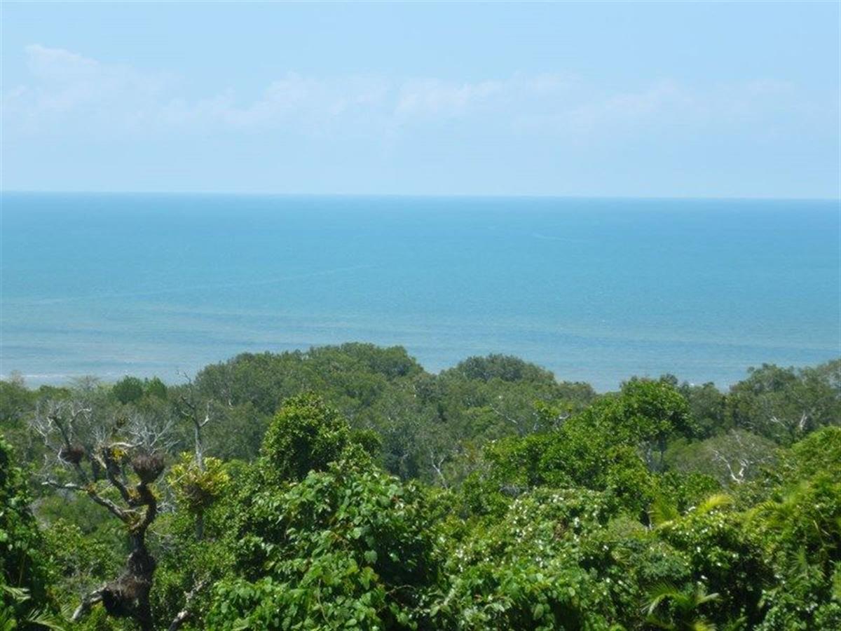 13 COQUETTE POINT RD, COQUETTE POINT QLD 4860, 0 Schlafzimmer, 0 Badezimmer, Section