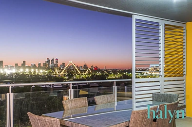 Burswood 2房  Under Offer. Home Open Cancelled. Please call for details