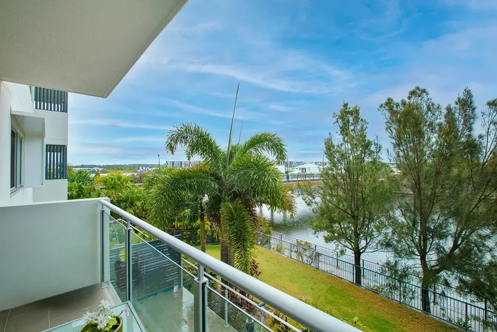 Birtinya 2房  Will Be Sold - North-Facing, Fully Furnished Apartment