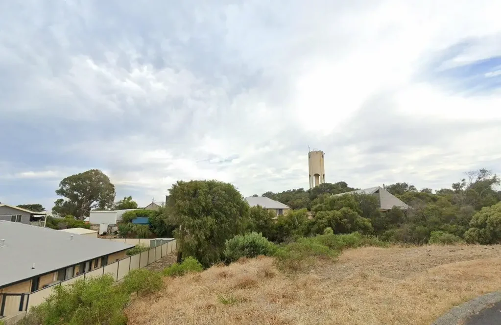 8 Yeoman Place, Binningup, WA 6233