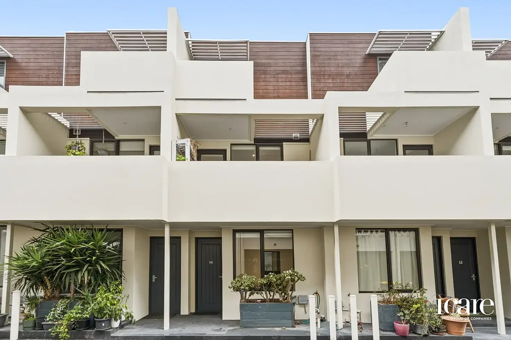 Preston 3部屋 Sophisticated Three-Bedroom Townhouse with Exceptional Lifestyle Appeal