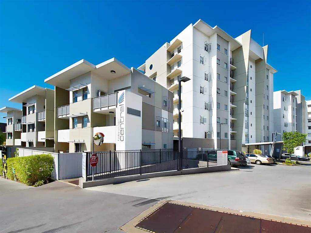 2103/111 Lindfield road, Helensvale, QLD 4212