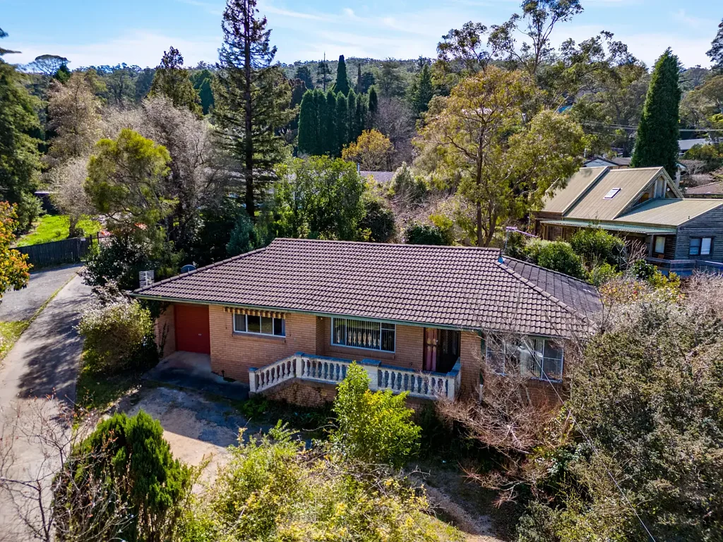 Bowral 2Zimmer New Build Site - Approved DA Subdivision in Prestigious Old Bowral with Elevated Views