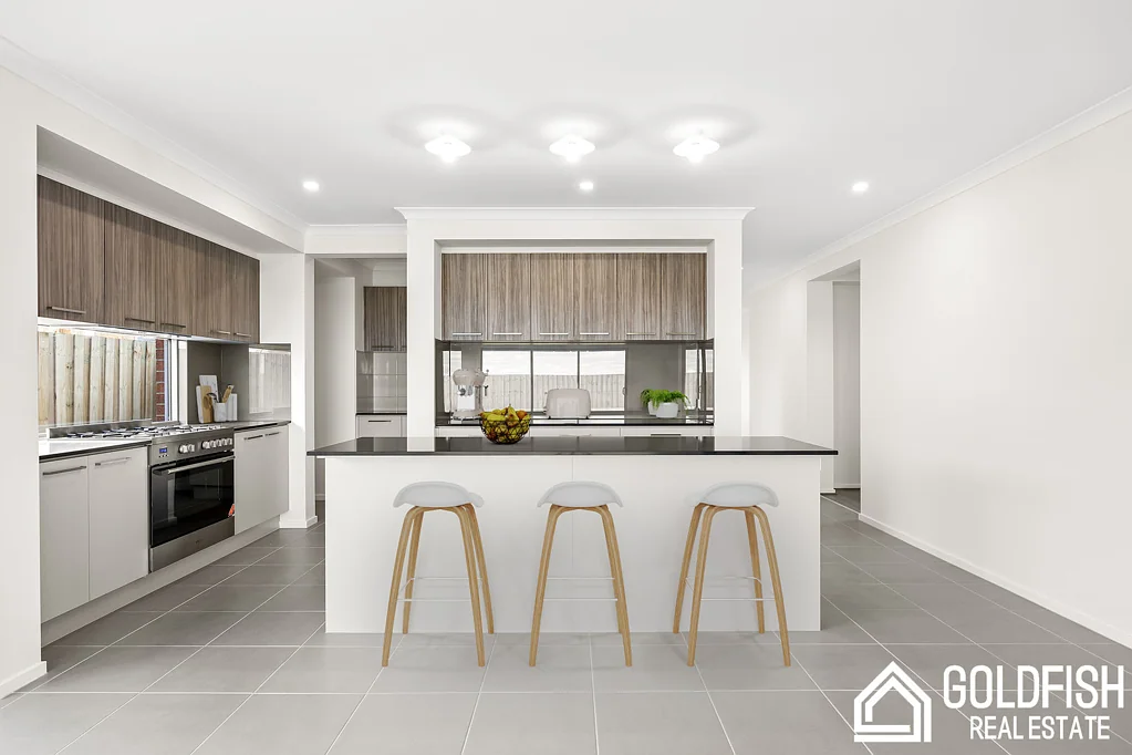 80 Dove Avenue, Winter Valley, VIC 3358