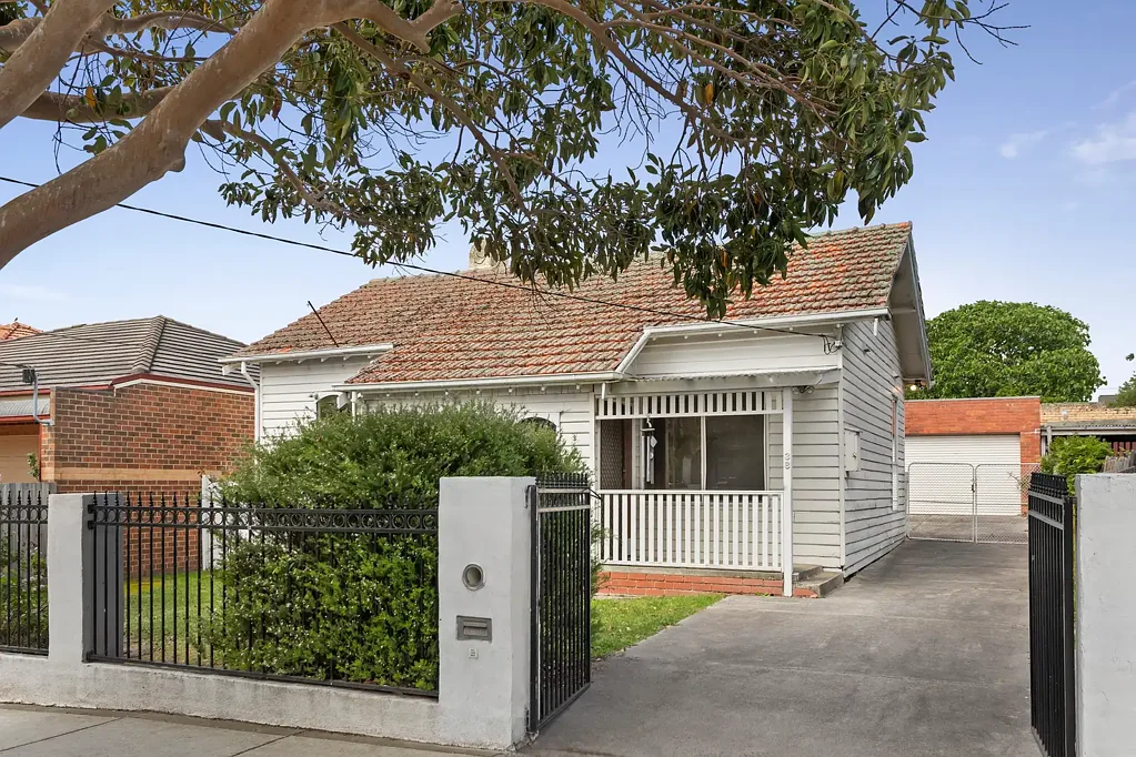 38 Tamar Grove, Oakleigh, VIC 3166