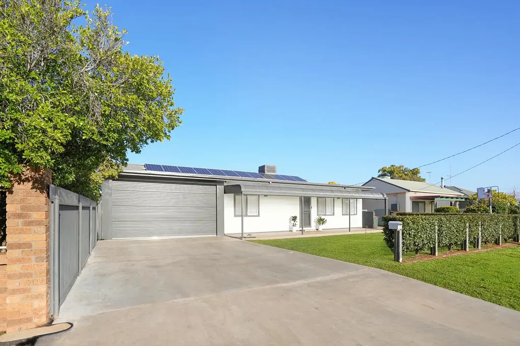 Griffith 3Moenga Premium Shedding, Practical Family Living