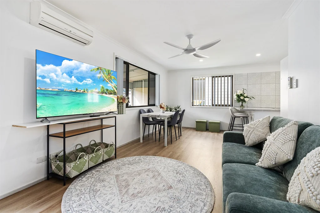 Coombabah 2房  Peaceful, Secure, and ConvenientYour Ideal Retirement Home Awaits
