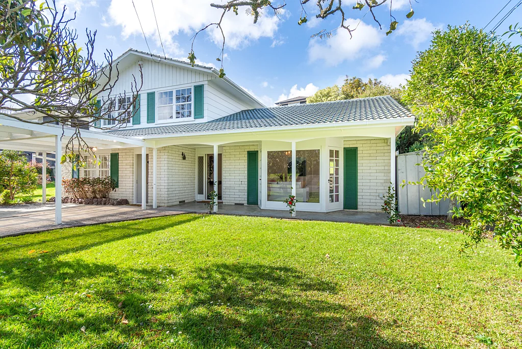 Saint Heliers 5部屋 Spacious family home with untapped potential