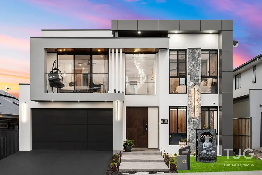 Luxury Home With Premium Finishes