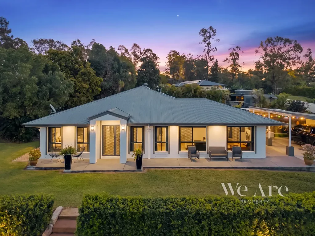 Cedar Vale 6Zimmer A Property That Truly Has It All – Dual Living, Pool & Serious Shed Space