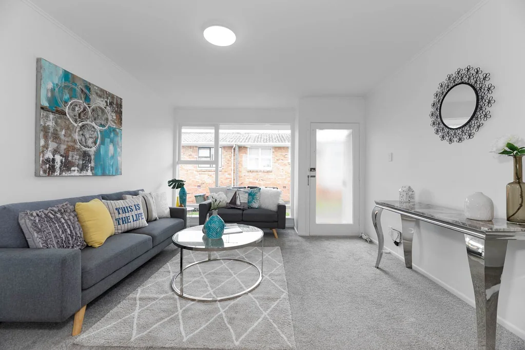 Avondale 2部屋 Brick Unit - Every Buyer’s Dream!