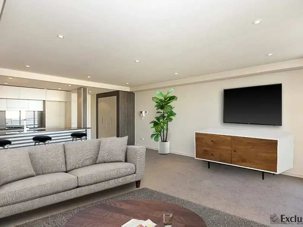 Oversized & Modern 2 Bedroom Apartment!
