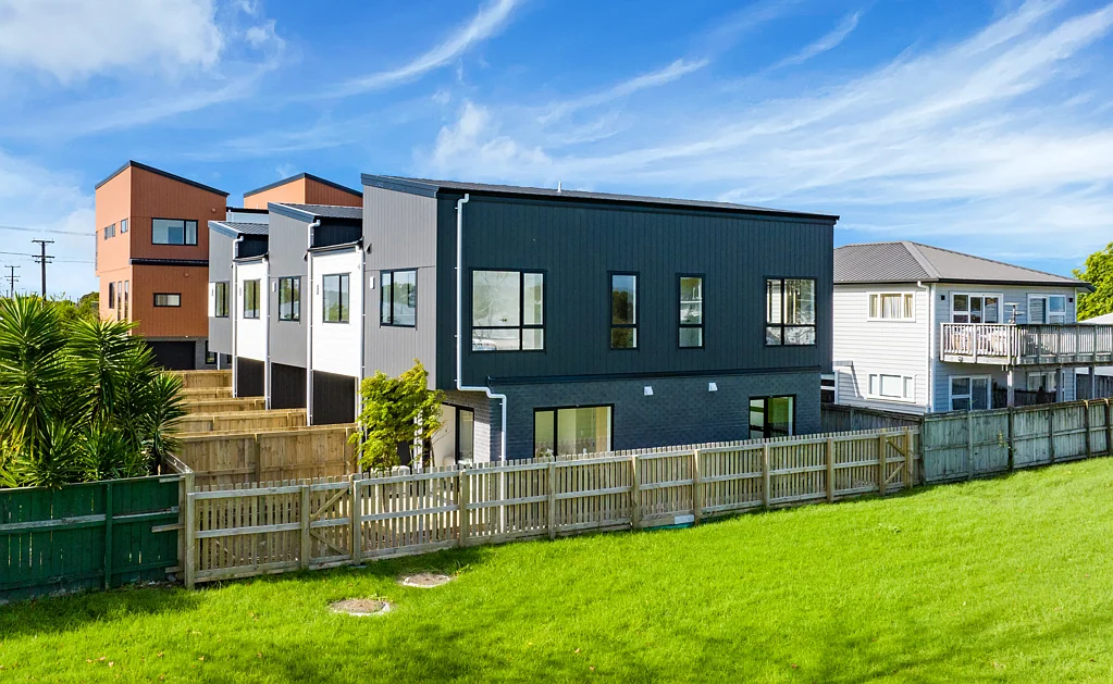 Te Atatu Peninsula 2房  Your Parkside Retreat Freehold NO BC
