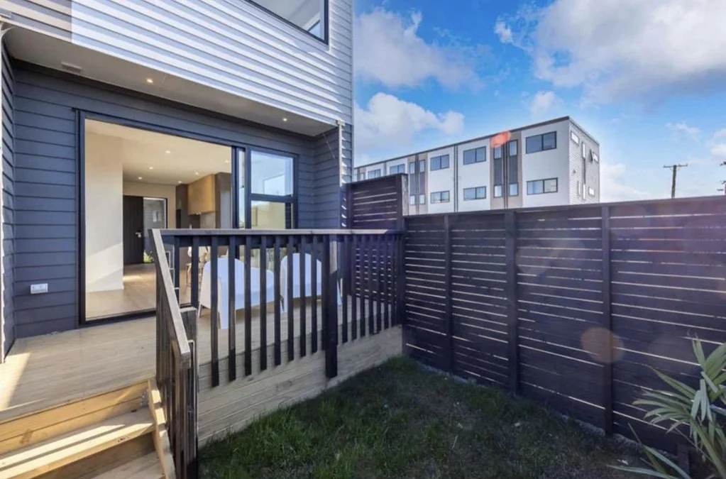 Mangere 3房  MOST AFFORDABLE 3 BEDROOMS AT A CONVENIENT LOCATION