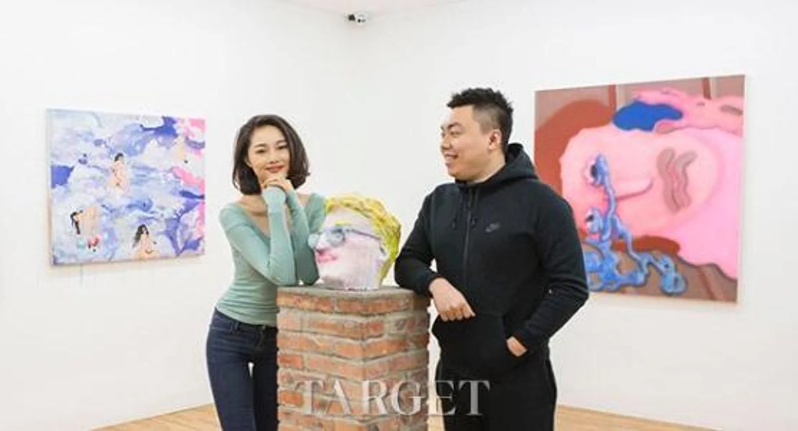 对话林瀚与晚晚:最烦被说“来了木木就是拍照”,你看蒙娜丽莎就不想拍照了吗?
