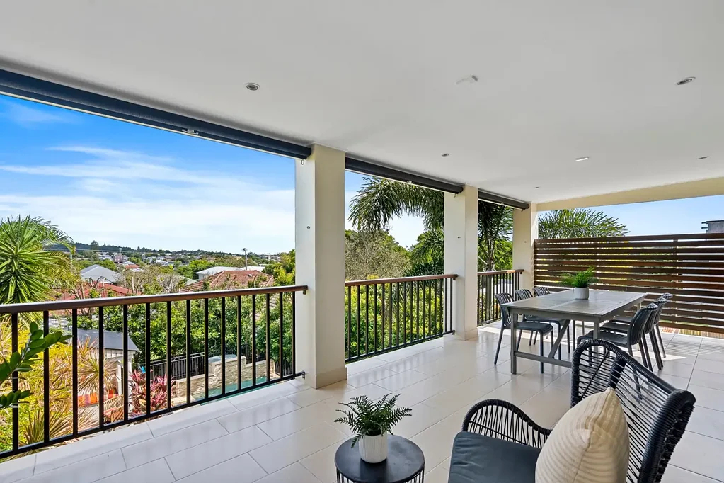 Holland Park 5ਬੈੱਡਰੂਮ AN OUTSTANDING HOME IN BEAUTIFUL HOLLAND PARK