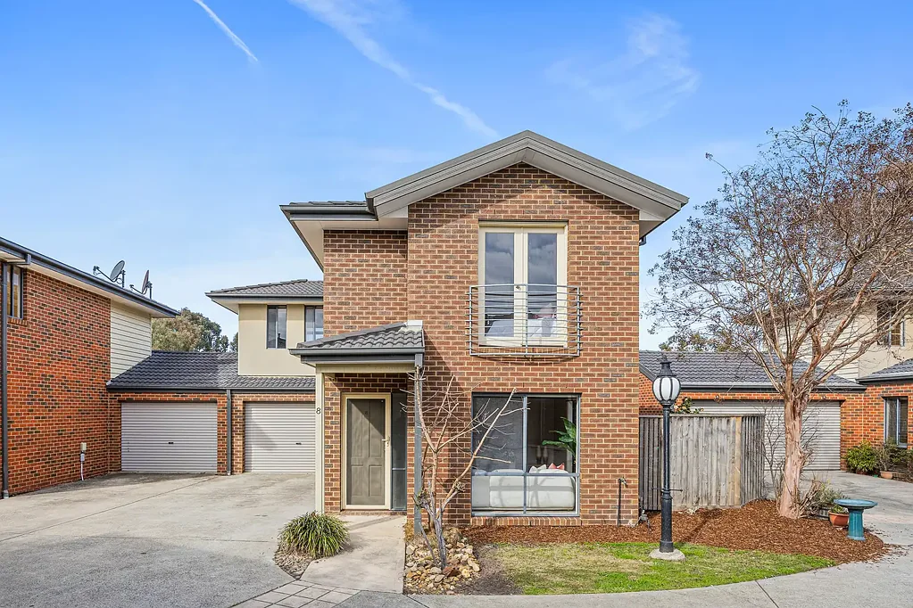 8/18 - 20 Golden Grove, Springvale South, VIC 3172