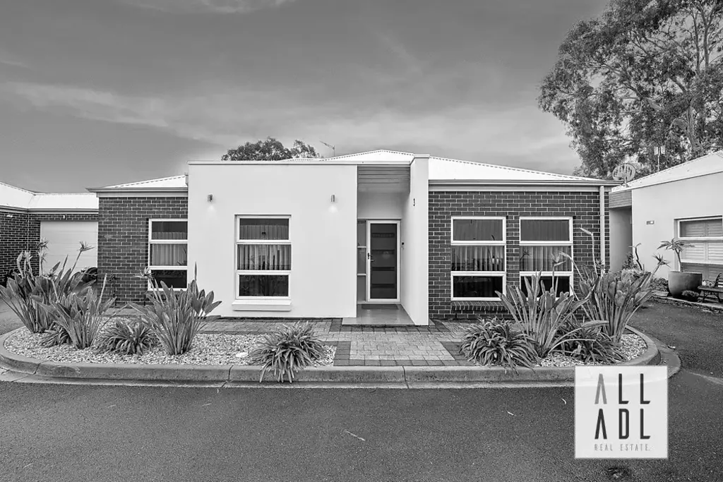 Tea Tree Gully 3部屋 Stylish, Fully Renovated Living with Effortless Indoor-Outdoor Appeal