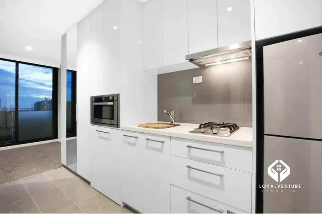 Chic Melbourne One Apartment