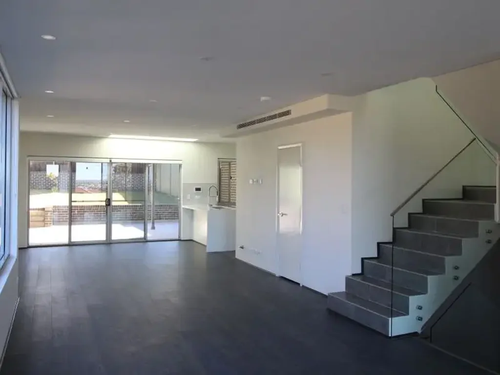 Immaculate Family Home
Distant Water Views