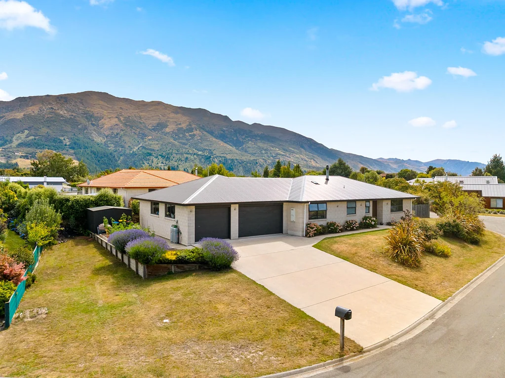 Lake Hawea 3Zimmer Room to live, space to play in Hawea