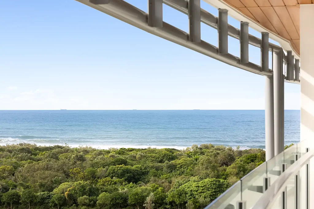 Bokarina 3房  Beachside Penthouse Prestige: North Facing with Rooftop Terrace