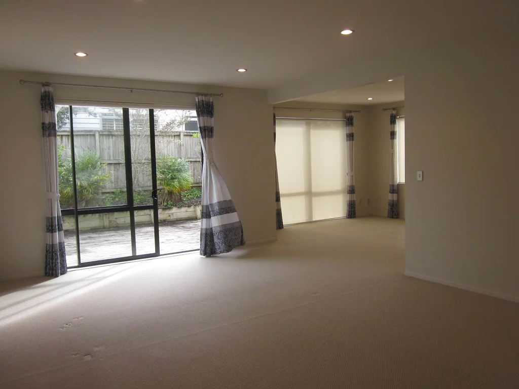 Rangitoto ZONE - OPPORTUNITY KNOCKS