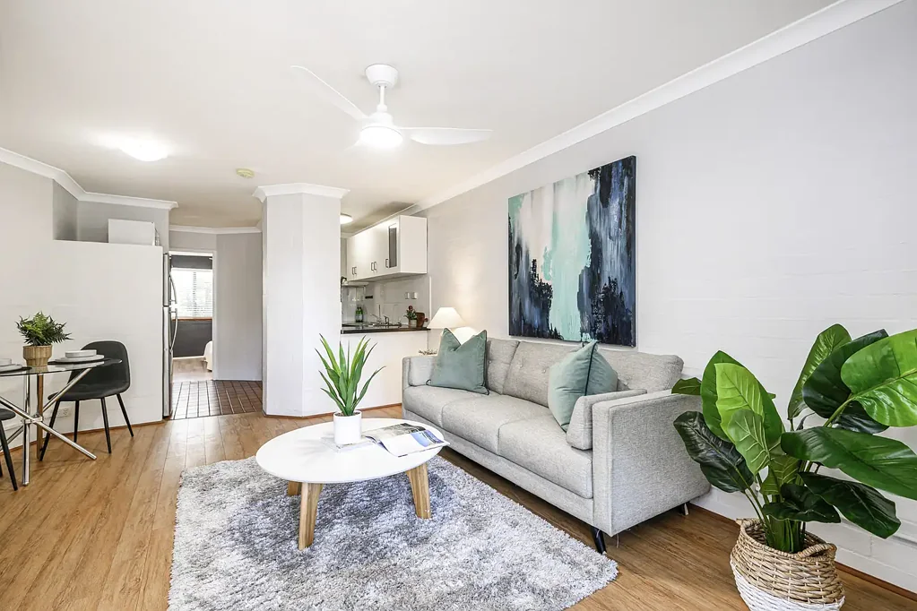 South Perth 2બેડરૂમ Ground floor living in a great location!